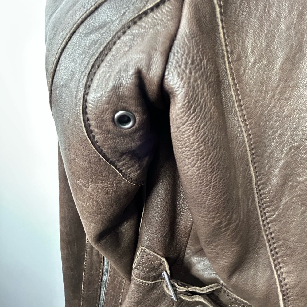 New , Marc New York,  Brown,  Medium Women`s Leather Jacket. Luxury apparel line - Picture 9 of 15